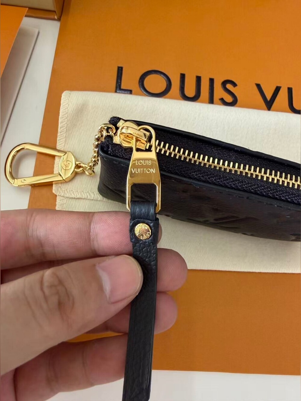 Louis Vuitton Black Monogram Empreinte Key Pouch - Picture 8 of 14